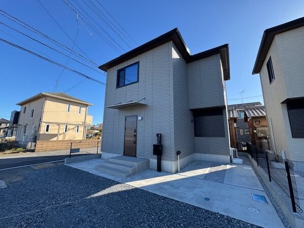 ボヌールCの物件外観写真